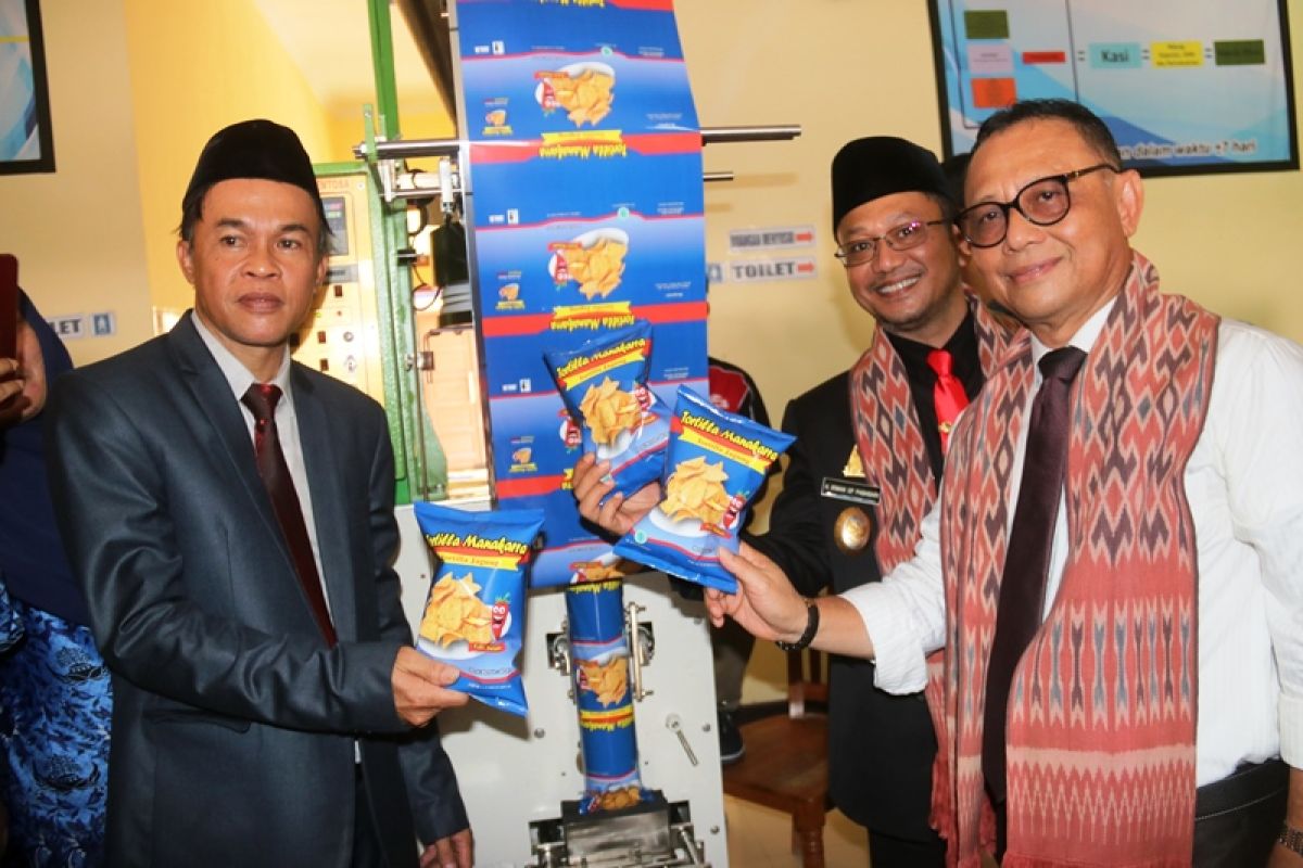 Lahan pertanian di Desa Orobatu